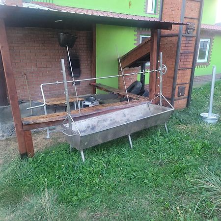 La Capra Vecinului Villa Oglinzi Eksteriør billede